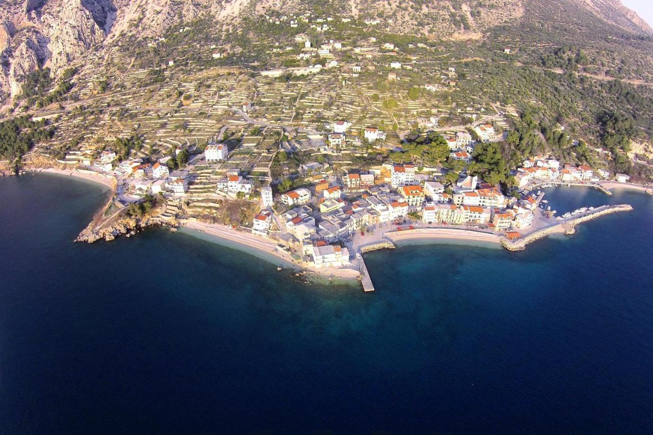 Apartments By The Sea Drasnice, Makarska - 6697 Exterior photo
